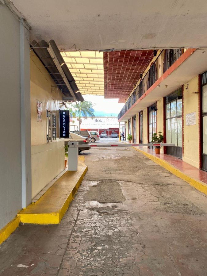 Hotel Maya Ixtlan Ixtlan del Rio Exterior photo